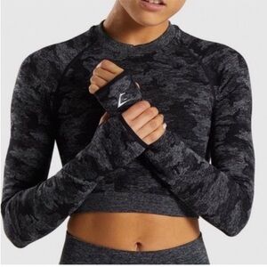 Gymshark Adapt Camo Seamless Long Sleeve Crop Top Size Medium